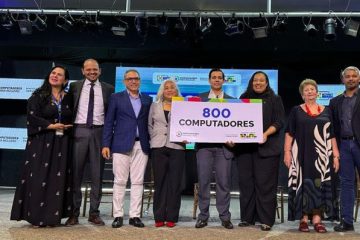 Ministério das Comunicações Entrega Chips e Computadores para Inclusão Digital em Petrolina e Juazeiro