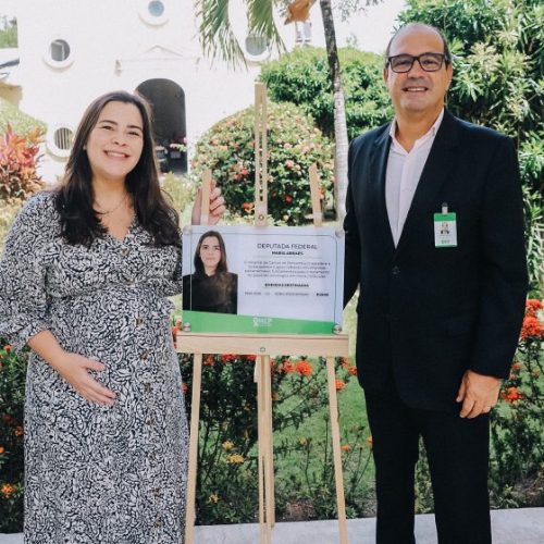 Maria Arraes é Homenageada pelo Hospital de Câncer de Pernambuco por Apoio Institucional