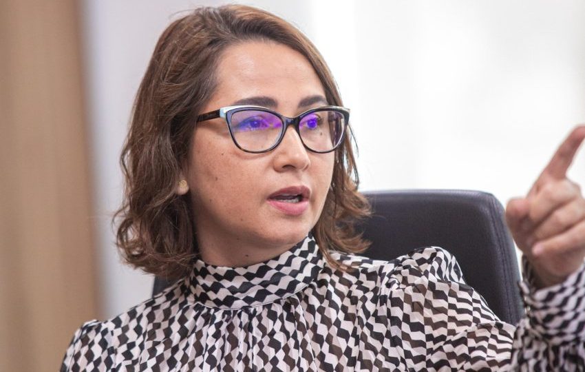 Débora Almeida Pressiona por Votação de Empréstimo de R$ 1,5 Bilhão para Obras em PE