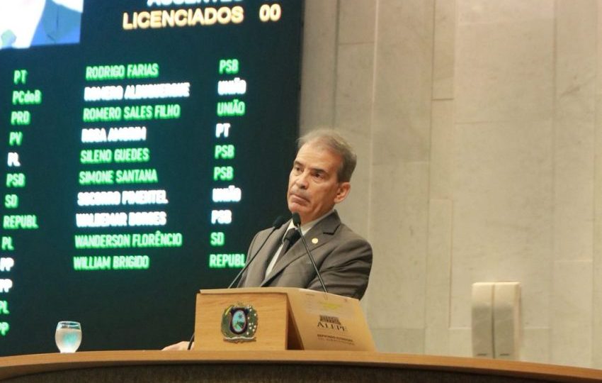Deputado Feitosa critica prisão de Gilson Machado e recebe apoio nas redes sociais