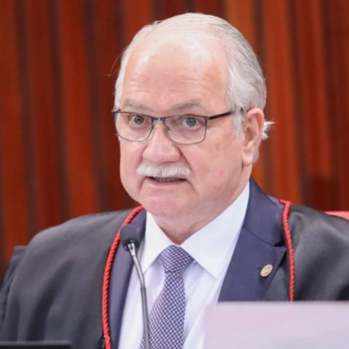 Fachin indica que STF deve discutir permanência de inquérito do Banco Master na Corte
