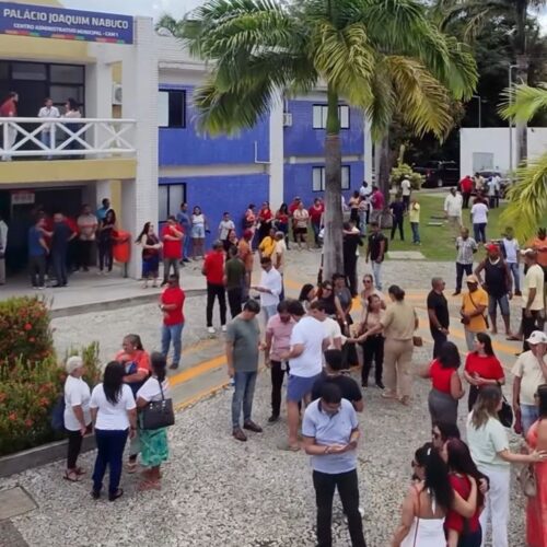 Prefeito Lula Cabral lança Parque Compaz no Cabo, mas evento com João Campos tem público abaixo do esperado