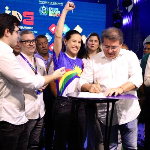 Duque celebra ordem de serviço para construção do IML em Serra Talhada