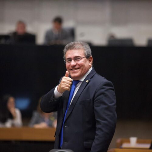 Luciano Duque assume liderança do Podemos na Alepe após janela partidária